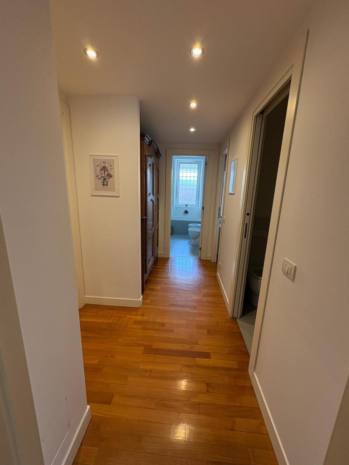 Luxury Apartment Rom